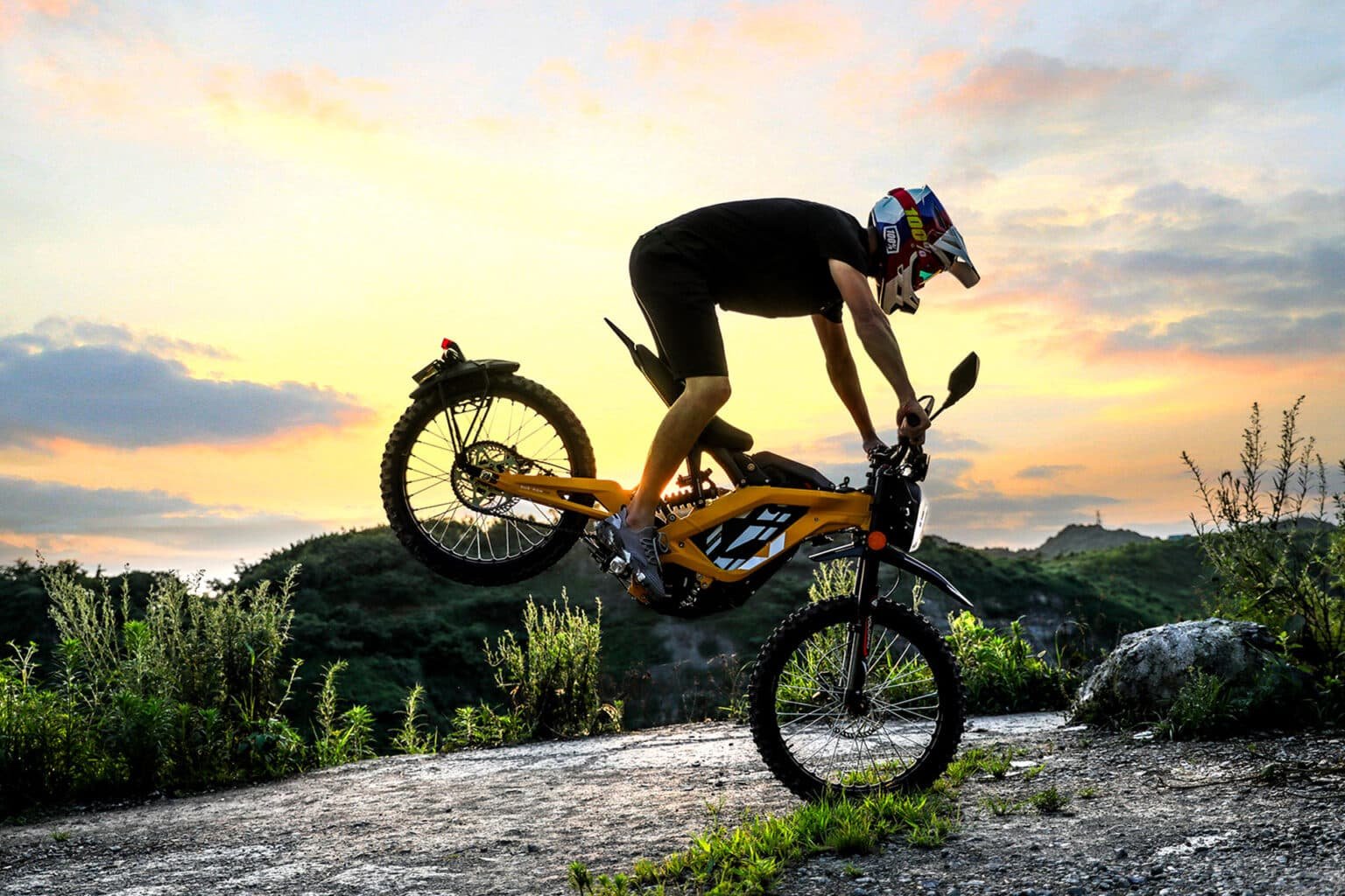 Light Bee L1E off road